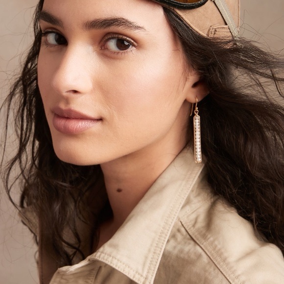 BANANA REPUBLIC DELICATE PEAPOD DROP LINEAR EARRINGS BY AUREUS + ARGENT - Picture 3 of 3